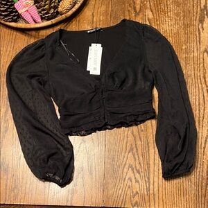 NWT Stradivarius Elegant Black Cropped Blouse